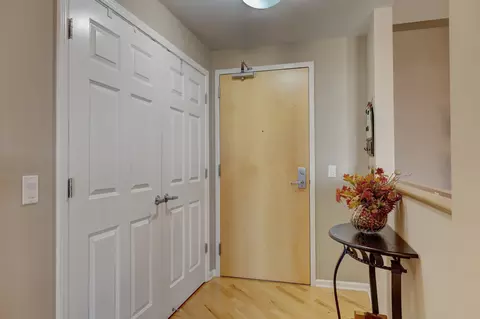 656 Pearson St #702C, Des Plaines, IL 60016 photo 11
