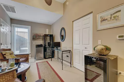 656 Pearson St #702C, Des Plaines, IL 60016 photo 18