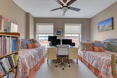 656 Pearson St #702C, Des Plaines, IL 60016 photo 14