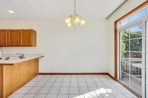 565 Goodwin Dr, Bolingbrook, IL 60440 photo 10