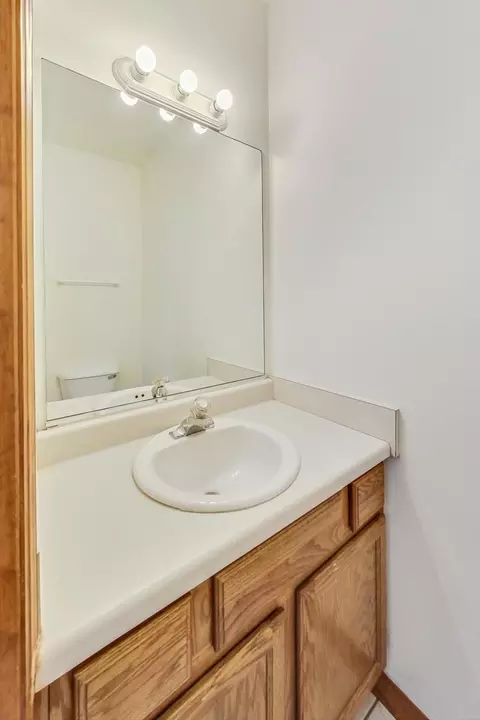 565 Goodwin Dr, Bolingbrook, IL 60440 photo 15