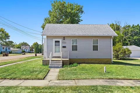 1417 Union Ave, Belvidere, IL 61008