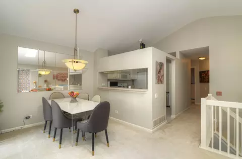 Dining - 2246 Dawson Ln, Algonquin, IL 60102 photo 1 of 2