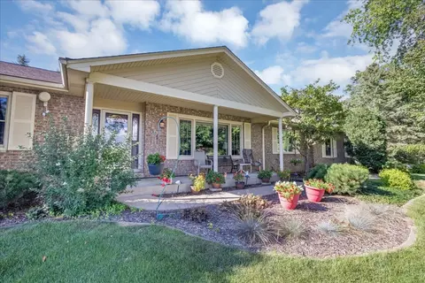 19 N020 Felsmith Rd, Hampshire, IL 60140