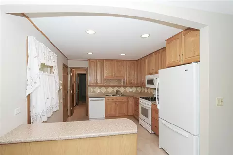 Kitchen - 361 Lance Dr, Des Plaines, IL 60016 photo 1 of 3