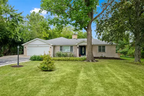 307 N Schoenbeck Rd, Prospect Heights, IL 60070