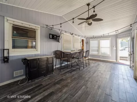 Exterior - 108 N Marion Ave, Bartlett, IL 60103 photo 6 of 6