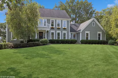 5509 Sequoia Trl, Crystal Lake, IL 60012
