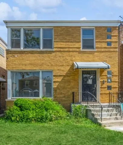 6235 N Ridgeway Ave, Chicago, IL 60659