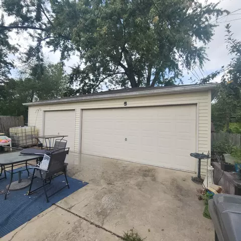 1002 Mccameron Ave, Lockport, IL 60441 photo 2
