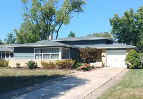 1503 Wakeman Ave, Wheaton, IL 60187