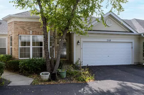 248 Enfield Ln, Grayslake, IL 60030