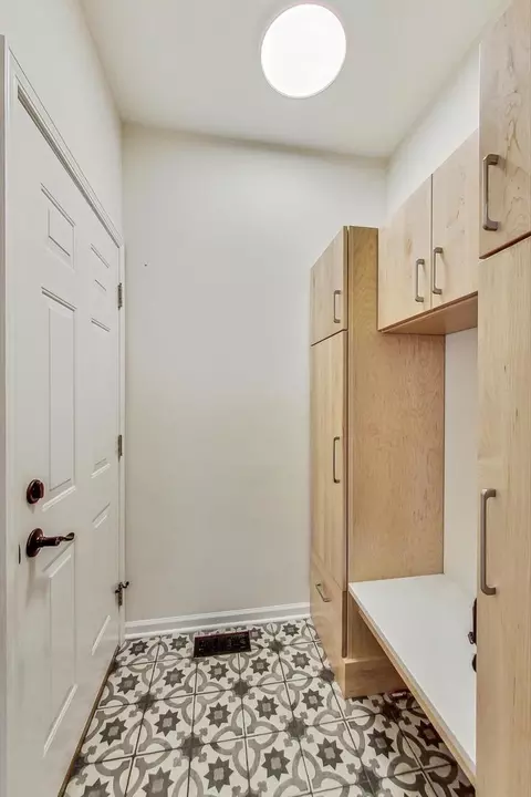 Other - 526 Evergreen St, Wheaton, IL 60187 photo 8 of 15