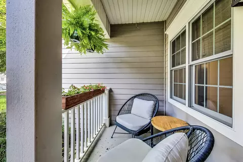 Exterior - 526 Evergreen St, Wheaton, IL 60187 photo 2 of 12