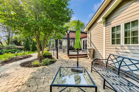 Exterior - 526 Evergreen St, Wheaton, IL 60187 photo 9 of 12
