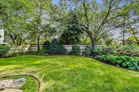 Exterior - 526 Evergreen St, Wheaton, IL 60187 photo 10 of 12