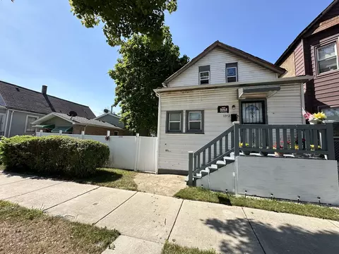 11572 S Perry Ave, Chicago, IL 60628