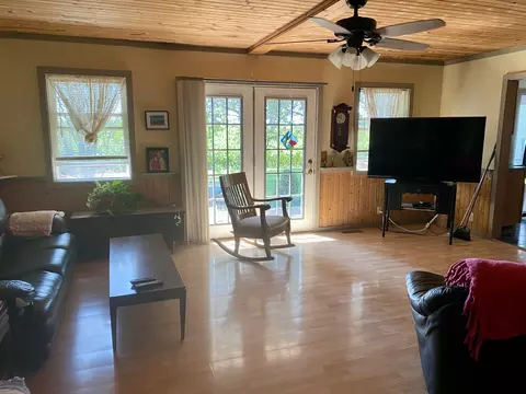205 5th St, Cedar Point, IL 61316 photo 6