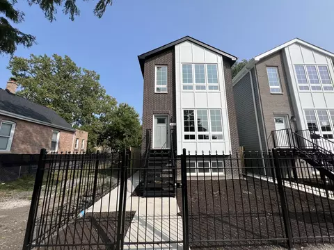 641 N Trumbull Ave, Chicago, IL 60624