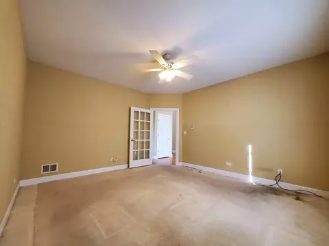 Living - 402 Fairway Dr, Beecher, IL 60401 photo 5 of 6