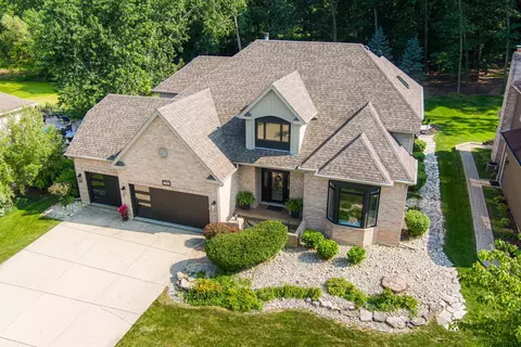 View/Area - 561 Ford Ln, Bartlett, IL 60103 photo 1 of 9