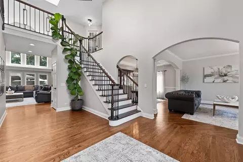 Entry Way - 561 Ford Ln, Bartlett, IL 60103 photo 3 of 16