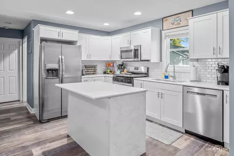 Kitchen - 351 E Lincoln St, Seneca, IL 61360 photo 1 of 2