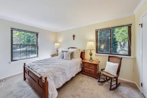1152 Silverwood Ct #B1, Wheeling, IL 60090 photo 14