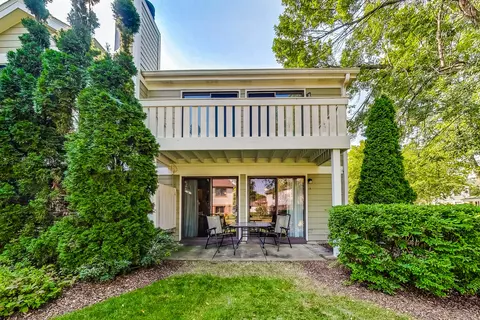 1152 Silverwood Ct #B1, Wheeling, IL 60090 photo 23