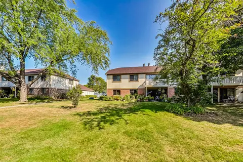 1152 Silverwood Ct #B1, Wheeling, IL 60090 photo 25