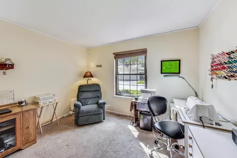 1152 Silverwood Ct #B1, Wheeling, IL 60090 photo 18