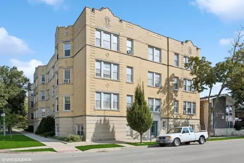 522 Harrison St #1, Oak Park, IL 60304