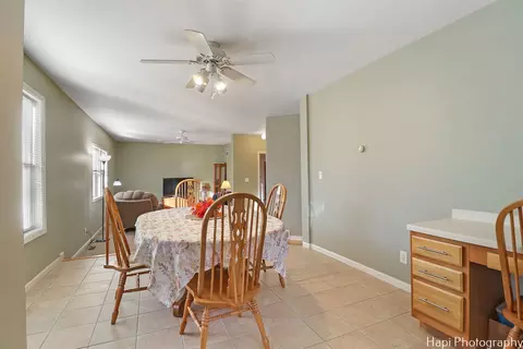 4115 Florence Dr, Johnsburg, IL 60051 photo 12