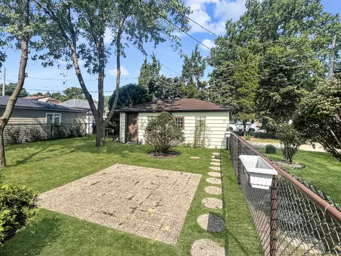 3328 N Schultz Dr, Lansing, IL 60438 photo 34