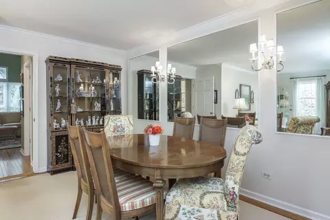 1591 Stonebridge Trl, Wheaton, IL 60189 photo 5