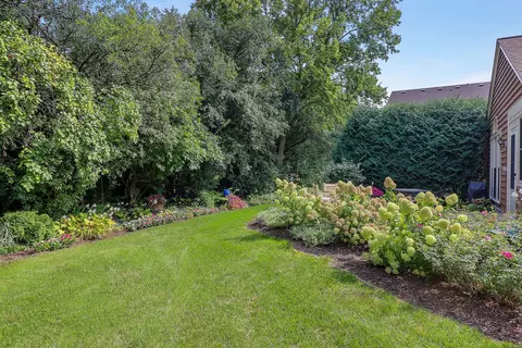 1591 Stonebridge Trl, Wheaton, IL 60189 photo 26