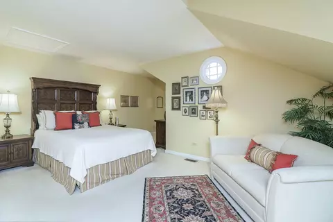 1591 Stonebridge Trl, Wheaton, IL 60189 photo 17