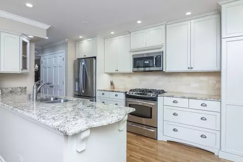 1591 Stonebridge Trl, Wheaton, IL 60189 photo 6