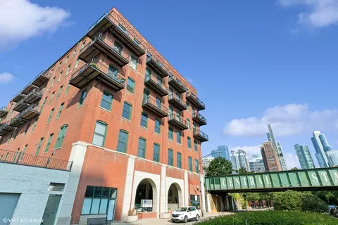 1550 S Indiana Ave #411, Chicago, IL 60605