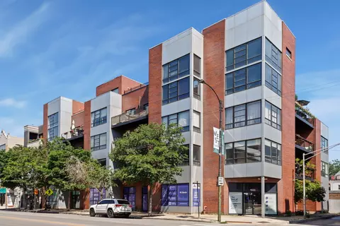 808 N Greenview Ave #3E, Chicago, IL 60642