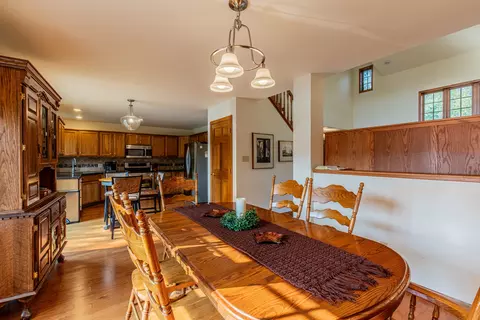 Dining - 19 Wheeler Ct, Putnam, IL 61560 photo 3 of 4