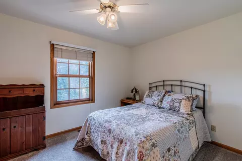 Bedroom - 19 Wheeler Ct, Putnam, IL 61560 photo 2 of 3
