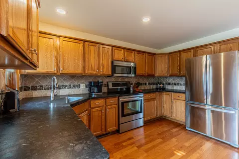 Kitchen - 19 Wheeler Ct, Putnam, IL 61560 photo 2 of 2
