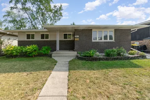 2831 193rd St, Lansing, IL 60438