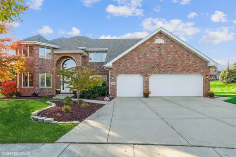 8912 Timbers Pointe Dr, Tinley Park, IL 60487