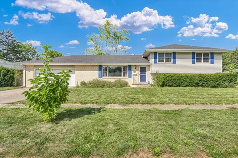 1110 Silver St, Urbana, IL 61801