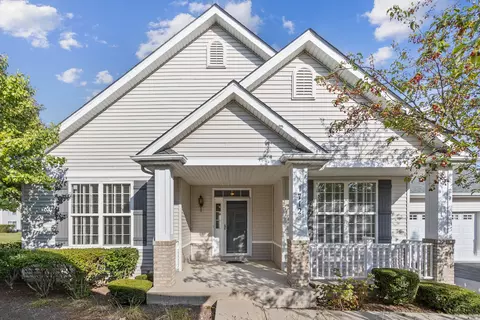 1712 Devonshire Ln, Shorewood, IL 60404
