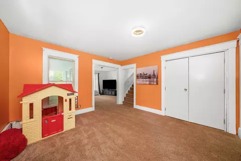 702 Dewey St, Harvard, IL 60033 photo 5
