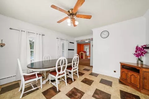 702 Dewey St, Harvard, IL 60033 photo 9