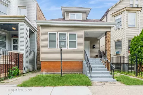 8020 S Brandon Ave, Chicago, IL 60617